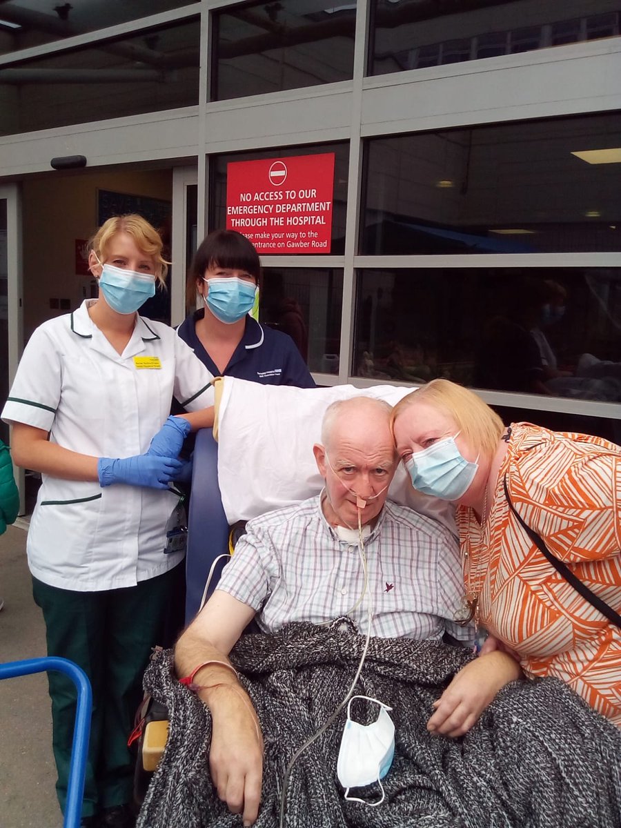 Great example of team work on ICU! Worked together to take our patient outside for the first time to meet his wife. <a href="/BHNFTICURehab/">Barnsley Critical Care Rehabilitation</a> <a href="/CBU2_BHNFT/">CBU2</a> <a href="/barnshospital/">Barnsley Hospital</a>