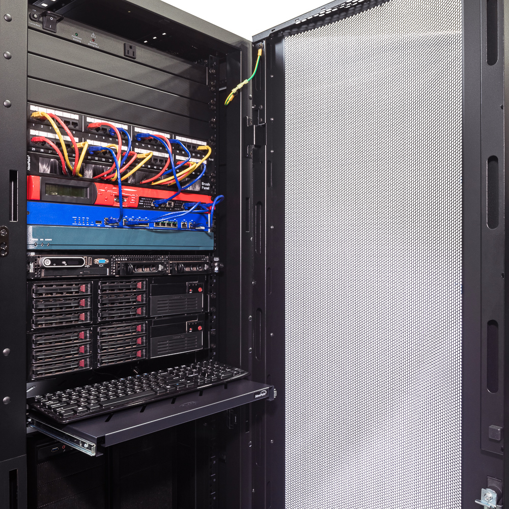 navepoint's tweet photo. #NavePoint Introduces Customizable Commercial Series #42U Server Cabinet Enclosures for High-Density Applications
https://t.co/EGflKV7yg0 https://t.co/n7vLyhX8d6