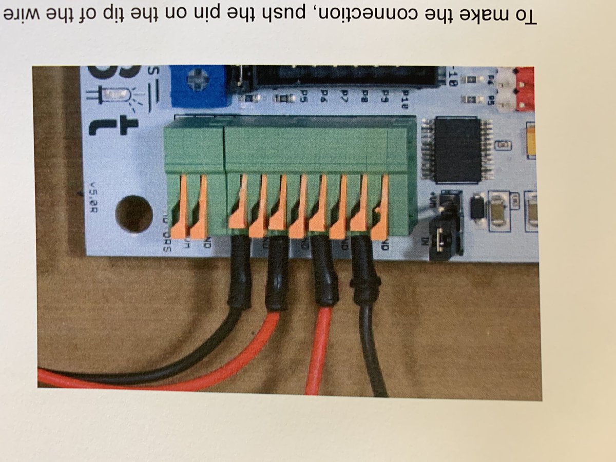 sdhesketh's tweet image. @rogerwagner getting ready to but together the #makerbit R smartcar just need to add the @microbit_edu code and we are off!