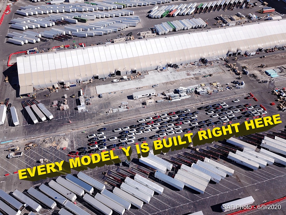 10/ An “undisputed leader” would demonstrate not only manufacturing prowess, but also operational excellence across all measures. Regular flyovers by SAF lay bare the cars-built-in-a-parking-lot wasteland that is the Tesla Alien Dreadnaught.  $TSLAQ h/t  @Paul91701736