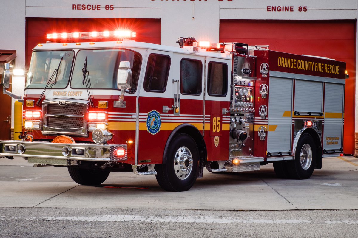 OCFireRescue's tweet photo. #NewFireEngine: E85 by @EONE_FireTrucks arrives on scene with 750 gal H2O onboard/pumps 1250 gal p/minute with 30 gal of foam to increase effectiveness of water. Angled rear bumper improves maneuverability, lowered cross-lays help firefighters pull hose lines. Serving Alafaya https://t.co/Qe0Fl6ov5E