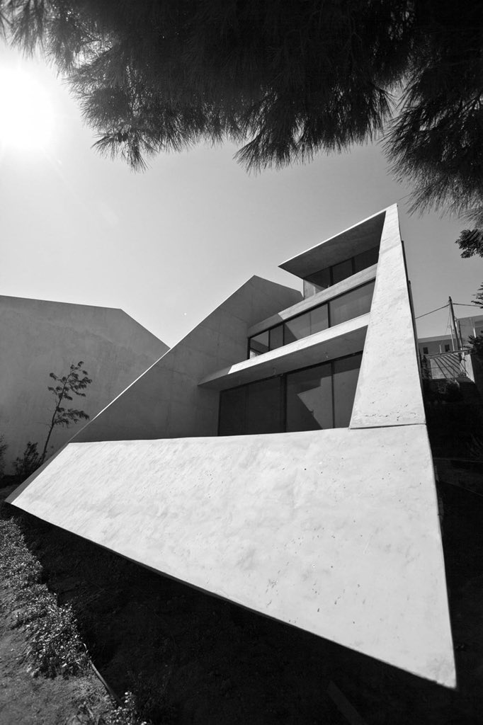 Amazing Architecture tweet media