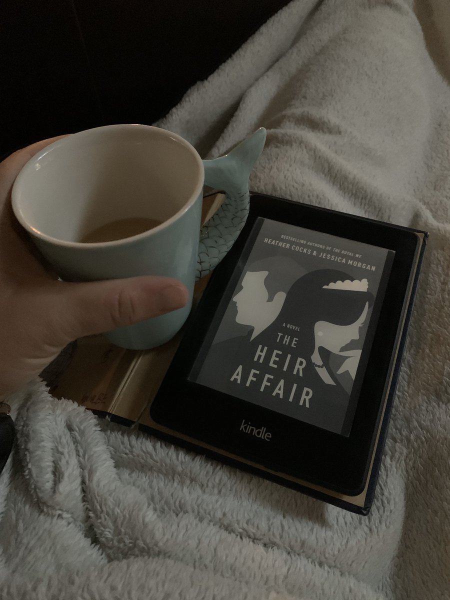 runnerchiro13's tweet photo. Best. Start. Ever. Coffee + a book I’ve waited years for = 😍 SO excited!!! @fuggirls #heiraffair #morningreading https://t.co/cZz3HsvLRA
