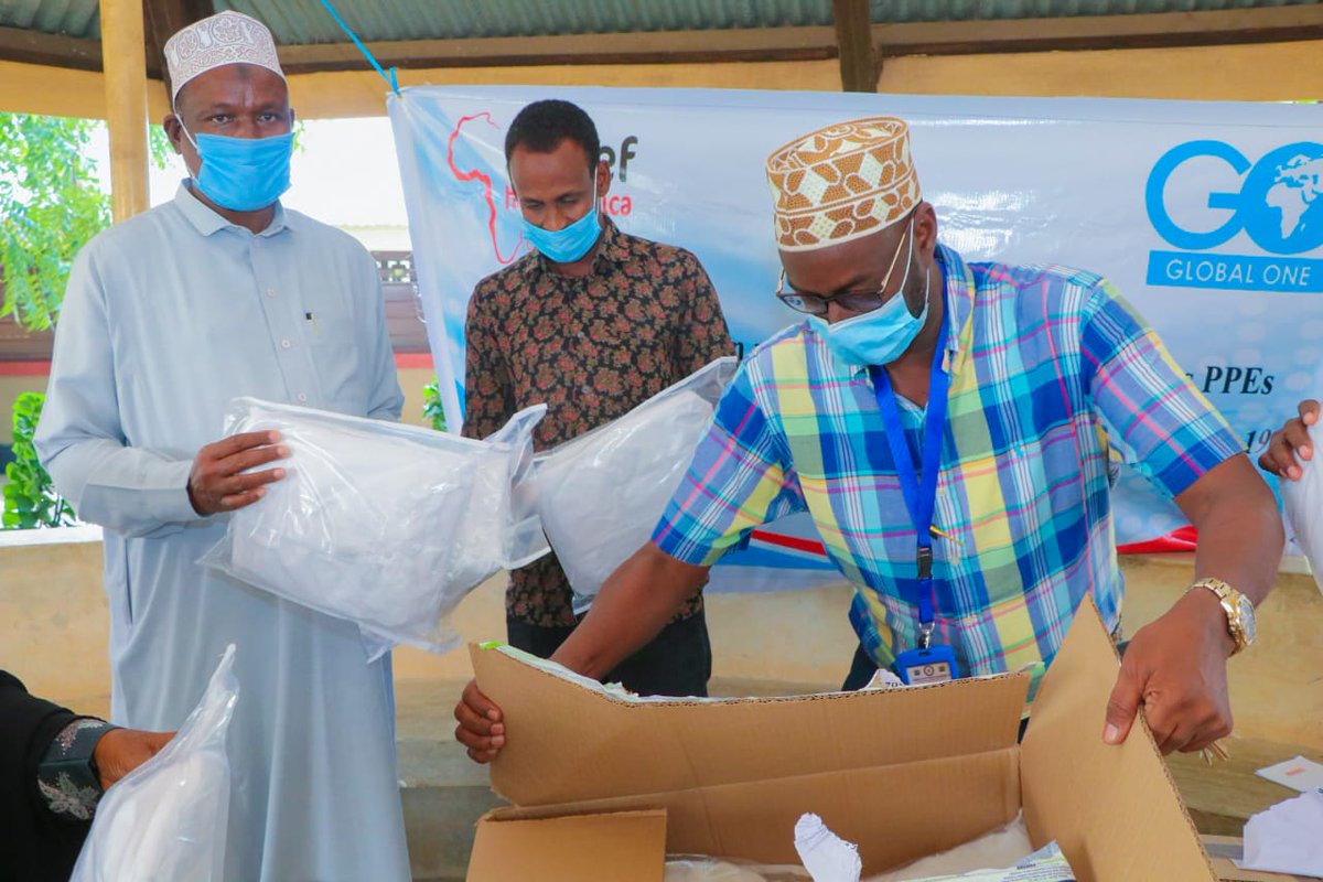 GLOBALONE2015's tweet photo. Globalone collaboration with Amref donated PPEs,sanitizer,thermogun and face mask to Garissa County Referral Hospital. https://t.co/WYec3AKdu0