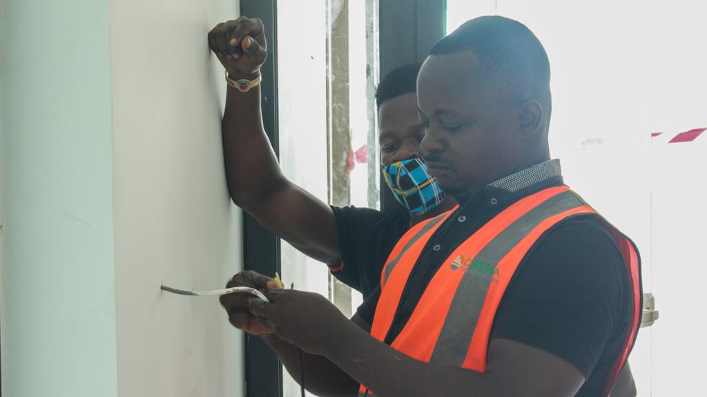Chrematech1's tweet photo. Providing functional and quality solutions is the core of Chrematech.

Tech guys #onsite 

We are a call away for your safety, security and automation solutions. 

09070040211 OR 09070068452

#Chrematech #chremaproject #security #safety #firesafety #automation #projectstories https://t.co/VPWN3yxfhu