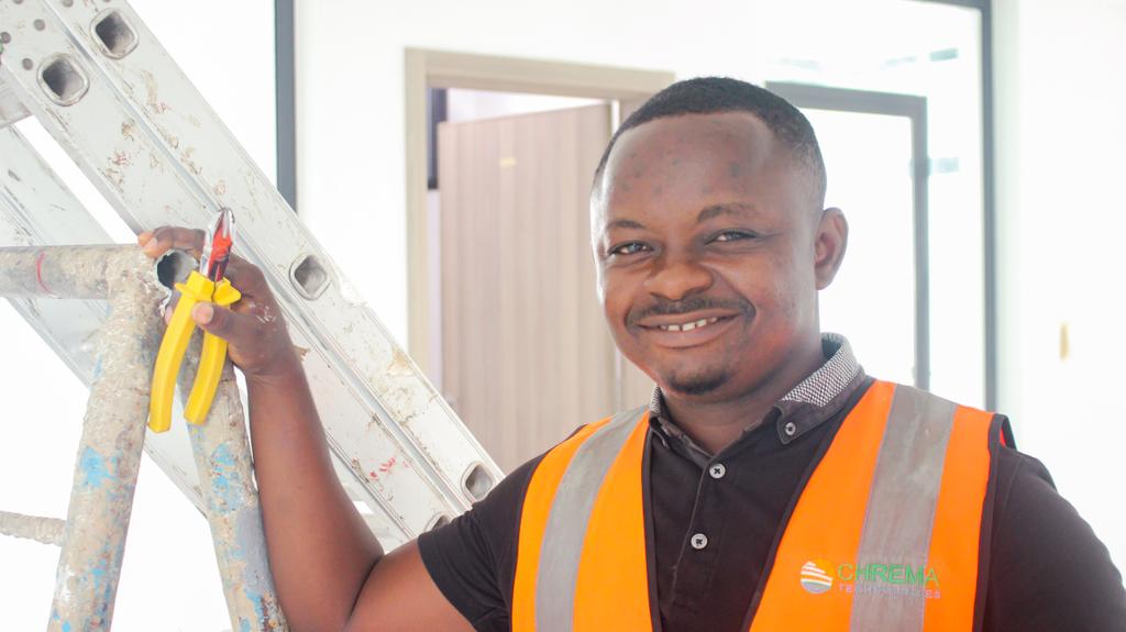 Chrematech1's tweet photo. Providing functional and quality solutions is the core of Chrematech.

Tech guys #onsite 

We are a call away for your safety, security and automation solutions. 

09070040211 OR 09070068452

#Chrematech #chremaproject #security #safety #firesafety #automation #projectstories https://t.co/VPWN3yxfhu