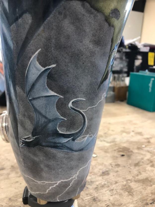 MedicalCenterOP's tweet photo. We've witnessed & worked on some pretty awesome #ProstheticArt over the years, but this has DEFINITELY got to be near the top of the list! ππ²
#moveforward #moveforwardmcop #amplife #medicaldevice #prosthetist #prostheticsocket #customprosthetics #prostheticstyle #amputee https://t.co/v6QHBuQwve