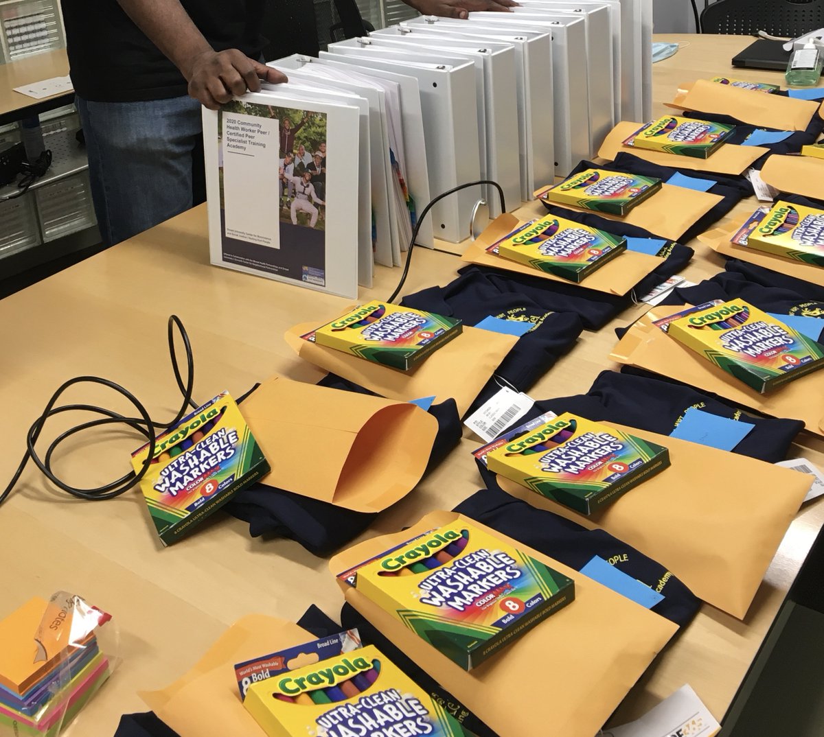 DrexelCNSJ's tweet photo. Our trainers have worked hard to convert our trauma informed #CommunityHealthWorkerPeer Training Academy for young men impacted by violence into a robust virtual experience, complete with small group discussion, role play, mindfulness, mock interviews & professional networking https://t.co/O5RsMx87PL
