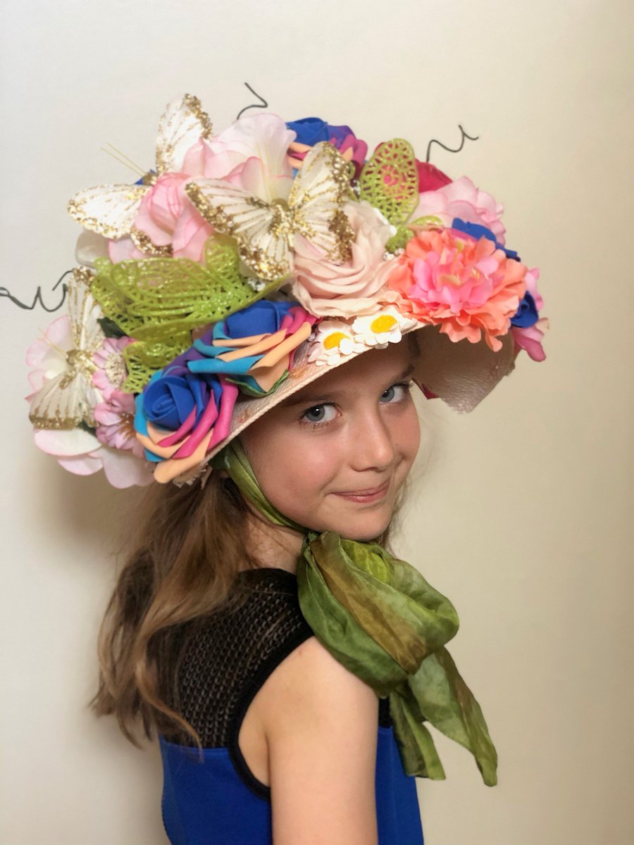 Ascot's tweet photo. 🎊 Congratulations 🎊

#StyledWithThanks Children’s Category ✨

Esmae, aged 7 has won Family Raceday passes and hamper

📸 Photos posted during Royal Ascot At Home will be turned into a giant rainbow mosaic image tribute which will become a permanent installation at #Ascot. https://t.co/sLjSrqTpqk