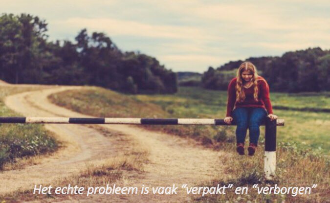 karenvanruiten's tweet photo. Zonder oordeel en met kwetsbaar open gesprek komen we dichterbij oorzaak & oplossing van gezondheidsproblemen. Na 430 kijkers kun je webinar onverklaarde lichamelijke klachten jongeren @AiGezondheid @NCJ_tweets @ros_proscoop en #emovere ook terugkijken! #ziemijnu #solk https://t.co/FDiJgKpqks