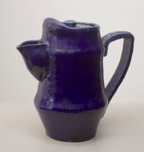 DWTCollection's tweet photo. Coffee Pot by Roger Fry c1916 for #OmegaWorkshops, which he founded in 1913. Fry and co-directors #VanessaBell and #DuncanGrant produced bold, experimental #homeware from #ceramic to furniture, blurring the line between art and design.

©️Derek Williams Trust https://t.co/LL0yBKAwmU