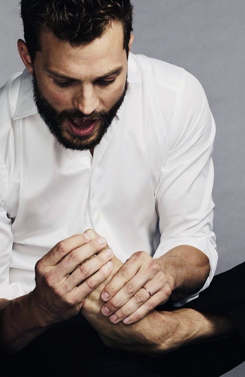 SmellTheFeet's tweet photo. Suck on them, Jamie. #jamiedornan https://t.co/KiKzRclSTl