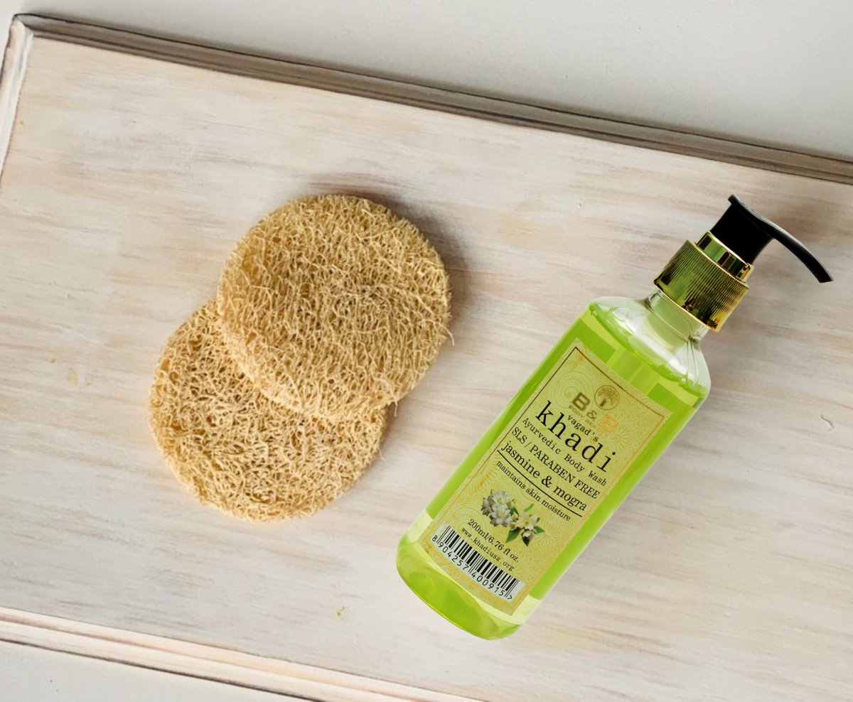 bandbpremium's tweet photo. Leave #Adeherself #Magu , it's time to try one of the best body wash now. Use it at the start of the day to make a clean &amp; fresh start as well as to get the protection for the entire day. It creates a layer of protection from exposure to external elements like bacteria/pollutants https://t.co/2KJJLmabrY
