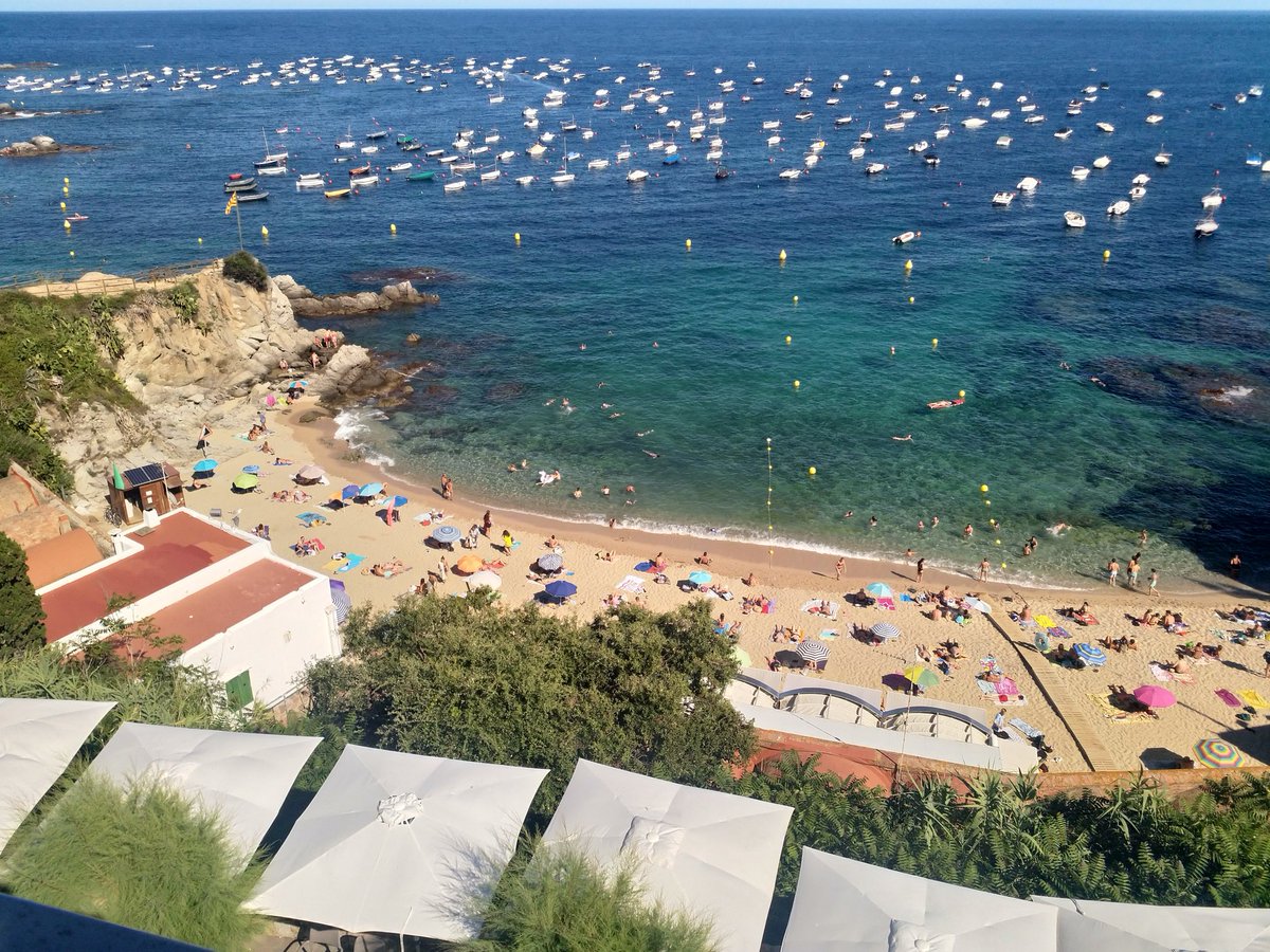 HMediterrani's tweet photo. Qui vol unes vacances?
Quién quiere unas vacaciones?
Who wants a vacation?
Qui veut des vacances?

#hotelmediterrani #hotmed #costabrava #calelladepalafrugell #calelladp #raconsde_catalunya https://t.co/Yx2Dsr9pjo