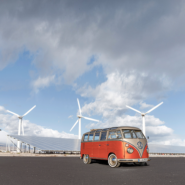 AlmostHomeFL's tweet photo. e-Bulli is Volkswagen's Eco-Update on an Old Classic https://t.co/aUDGAdwDCT #ebulli #vw #ev #cars #CapeCoral #Fortmyers #HOME @AlmostHomeFL #SWFL https://t.co/nU2fMCDbEt