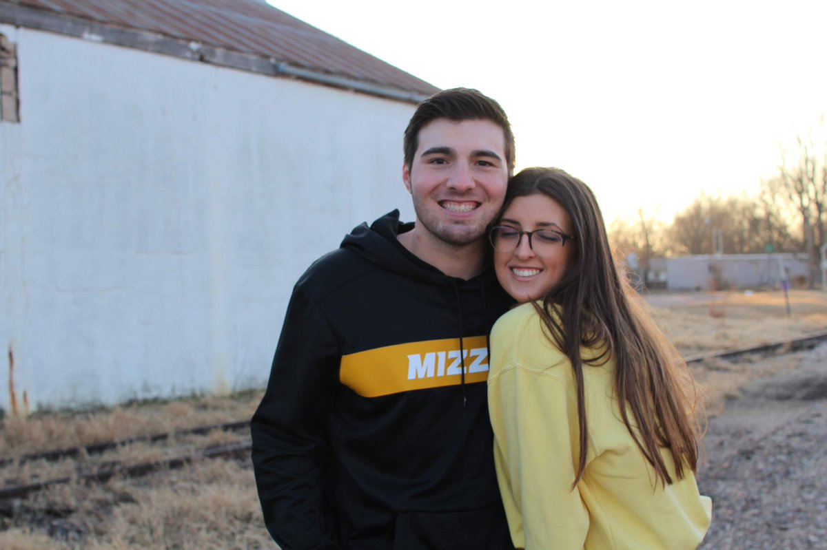 Happy 21st birthday!! You make me smile every single day🎊 can’t wait to celebrate with you! <a href="/WolffBethany/">Bethany Wolff</a>