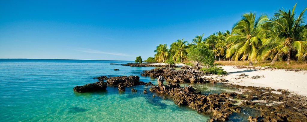 Мозамбик. Мозамбик туризм. Мозамбик тревел гродно. Базаруто мозамбик. Мозамбик мапуту пляж.