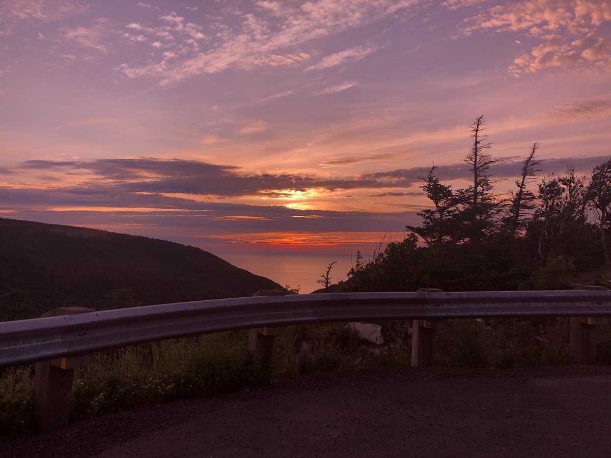 Allison_CBU's tweet photo. Here are few highlights from our CB #staycation & maybe a reminder of why studying and working at @cbuniversity is an adventure-seekers dream come true!
I hope you’re all having a fantastic summer & finding joy in the simple things☀️ #alwaysorange #caperpride https://t.co/vc07A8T7Re