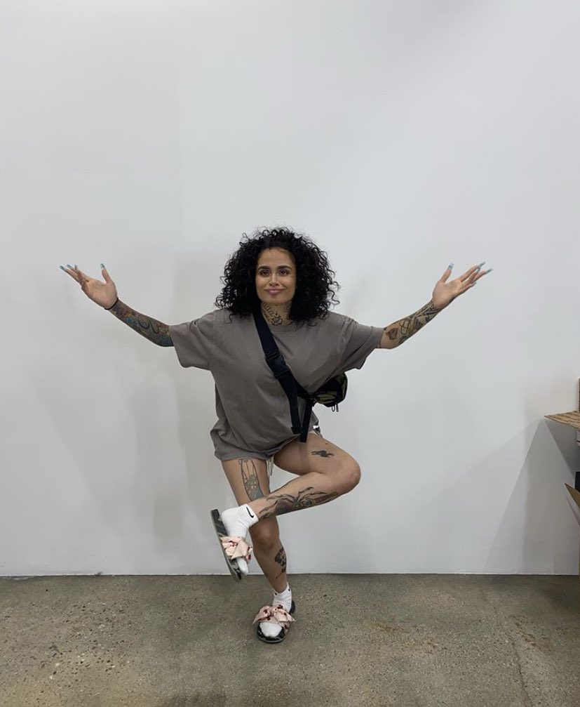 𝗯𝗮𝗯𝘆 𝗹𝗲𝗺𝗺𝗲 𝗿𝗼𝗰𝗸 𝘄𝗶𝘁𝗵 𝘆𝗼𝘂 ✨