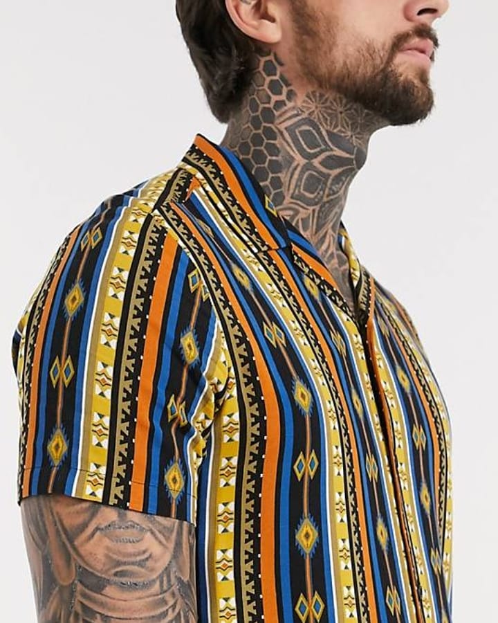 DitchFashion's tweet photo. Shirts in stock - Size (Medium) 

Price - $200 TT 

#DitchFashion #TrinidadAndTobago #Trinidad #Tobago #Fashion #PatternShirts #StripeShirt #GeoTribalPrint https://t.co/gG60Sm87cu