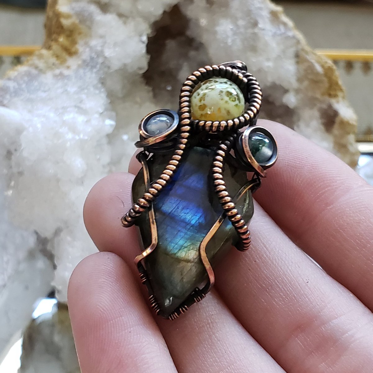 wormhole_etc's tweet photo. Some things that are still available~ I'm shipping out today @ 2 so adopt before then if you want a new baby wrap by friday!! https://t.co/Su1DdfgesC