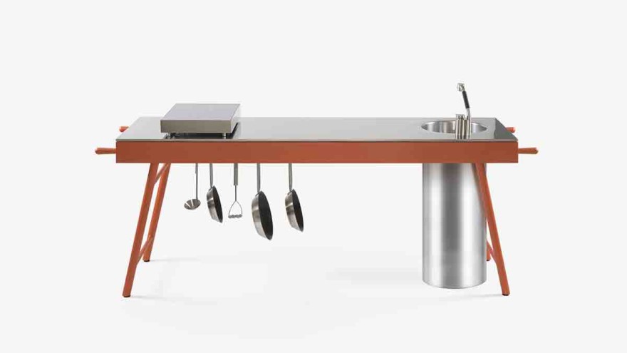 In times of maximum #flexibility, #minimalistic furnishing, and frequent relocations, #modular #kitchen elements are totally en vogue. What is your favourite: fitted or free-standing kitchen? Read more on our blog: bit.ly/395a7ey