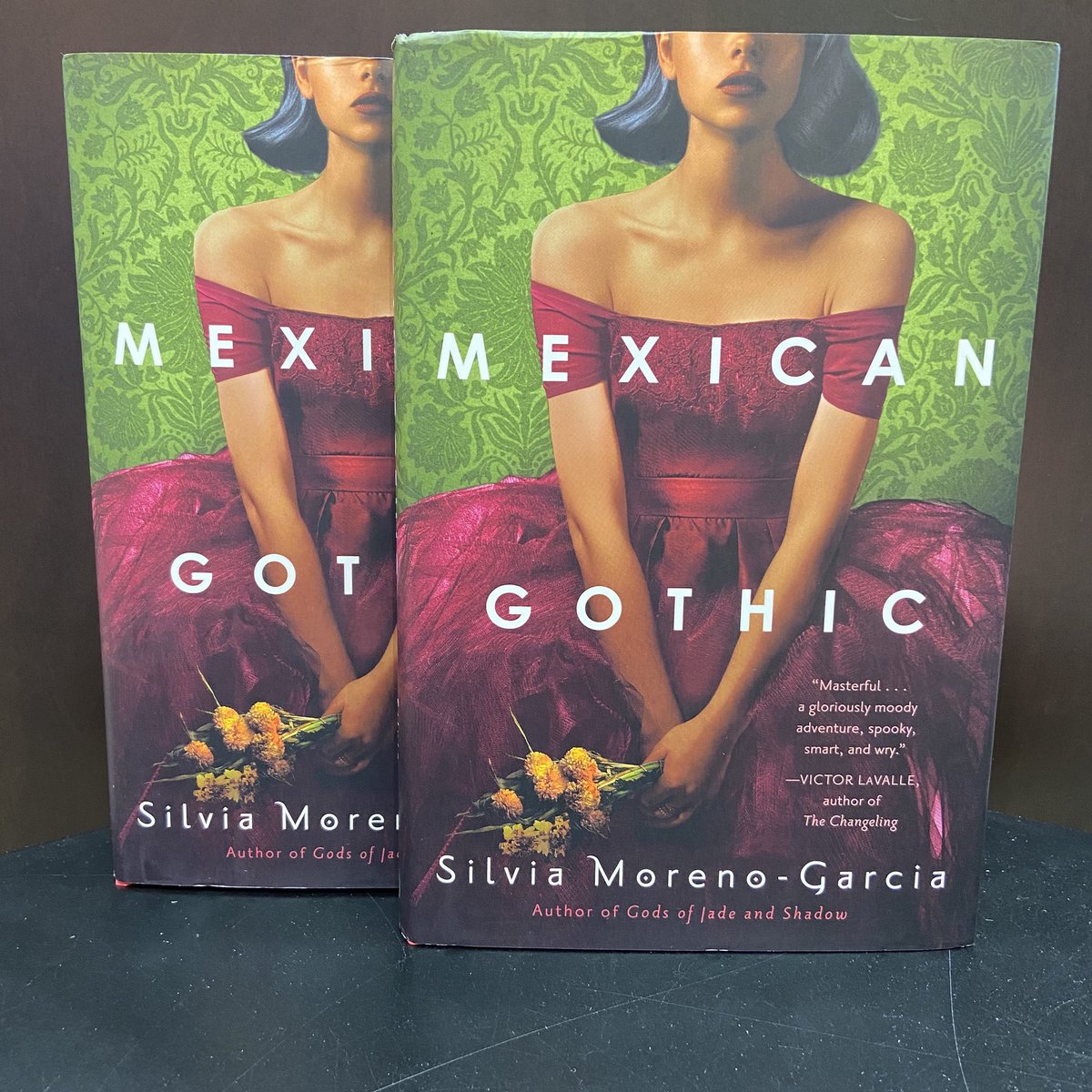 Two new books, both must-reads. Mexican Gothic (Silvia Moreno-Garcia; @silviamg ); atmospheric and terror-filled, giving a history lesson as it dances between page-turning and fear of what could happen to our heroine on that next page.
#bnbuzz #mexicangothic #silviamorenogarcia