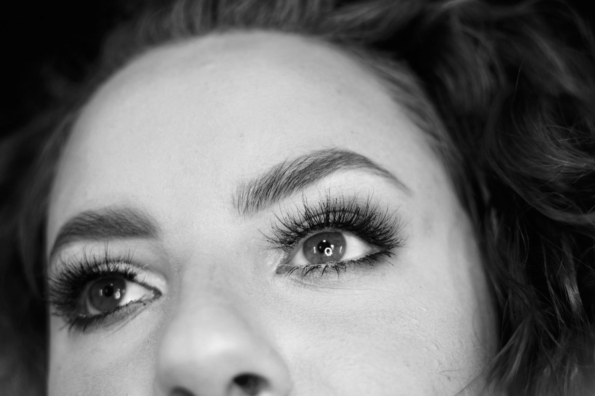DiamondBuffalo1's tweet photo. Our best selling lash • The Wendy’s• are SOLD OUT but no worries y’all, message us to get on the Pre-Order list! XO Corrine #shopsmall #realmink #lashes https://t.co/5FJnTNr5TJ