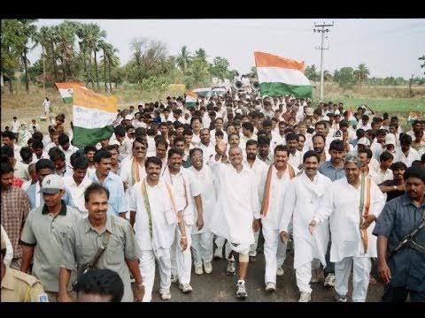 jp_pravi's tweet photo. విధేయతకి బానిసత్వానికి చాలా తేడా ఉంది...
నేను పార్టీ కి విధేయుడ్ని కానీ బానిసని కాదు...
చెప్పు మీ అధిష్టానానికి.!
#yatra
#LegendYSRJayanthi 
#LegendYSRJayanthi
#YSRLivesOn https://t.co/BUy5gSn41H
