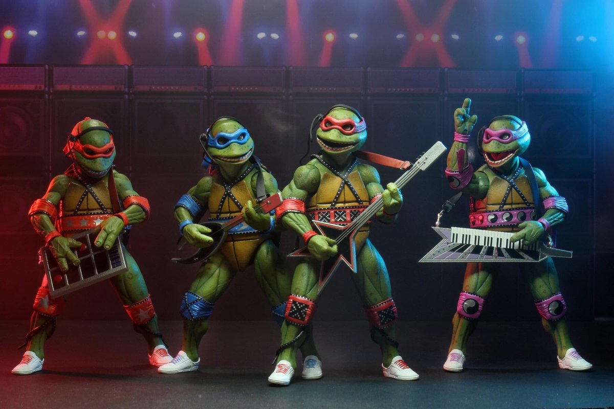 AddictedHe's tweet photo. Shell yeah!!!๐ค๐๐ค #NECA #TMNT #HerosInAHalfShell #TurtlePower #COWABUNGA #MusicalMutagenTour https://t.co/XaqR4m5OfY