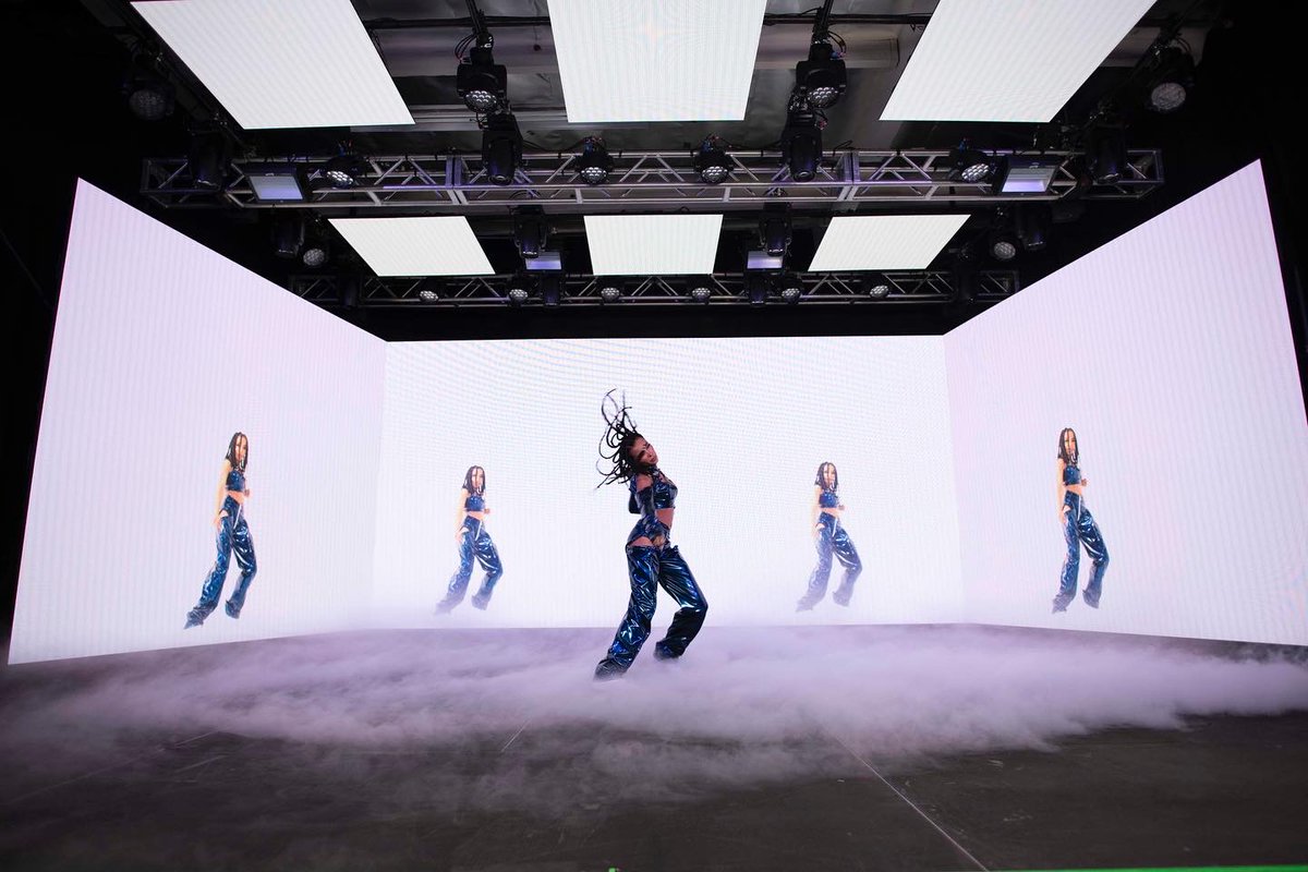 Tinashe's tweet photo. I just don’t have any “quit” in me tbh https://t.co/s66MLOjPfw