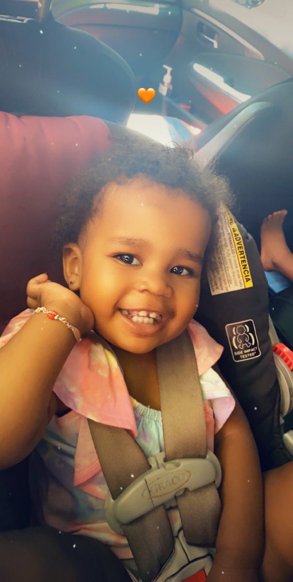 Yvette57367496's tweet photo. i really have some beautiful ass kids 🥺☺️❤️ https://t.co/38ijVgeQHH
