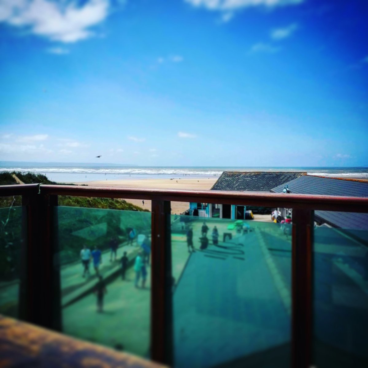 Beachside Grill tweet media