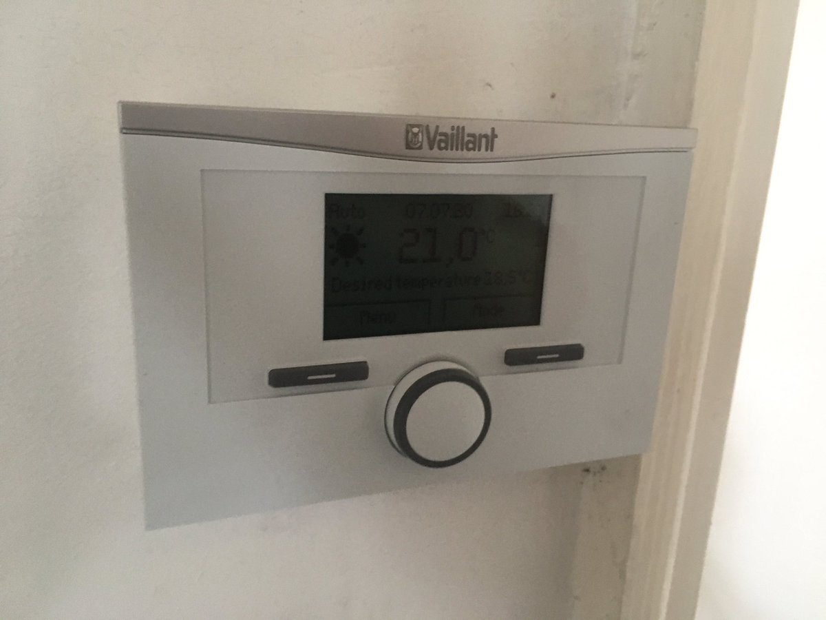Paul Barreca (@paulob19) on Twitter photo Emergency combi swap for landlord, new rear flue <a href="/vaillantuk/">Vaillant UK</a> ecoFIT PURE 825 fitted with VRT 350 programmable stat and 10yrs Guarantee. @Adey chemicals & atom filter with the protection 👌🏼 #advance #boilerswap #tuesmotivation #1Barrplumbingandheatingltd Emergency combi swap for landlord, new rear flue <a href="/vaillantuk/">Vaillant UK</a> ecoFIT PURE 825 fitted with VRT 350 programmable stat and 10yrs Guarantee. @Adey chemicals & atom filter with the protection 👌🏼 #advance #boilerswap #tuesmotivation #1Barrplumbingandheatingltd