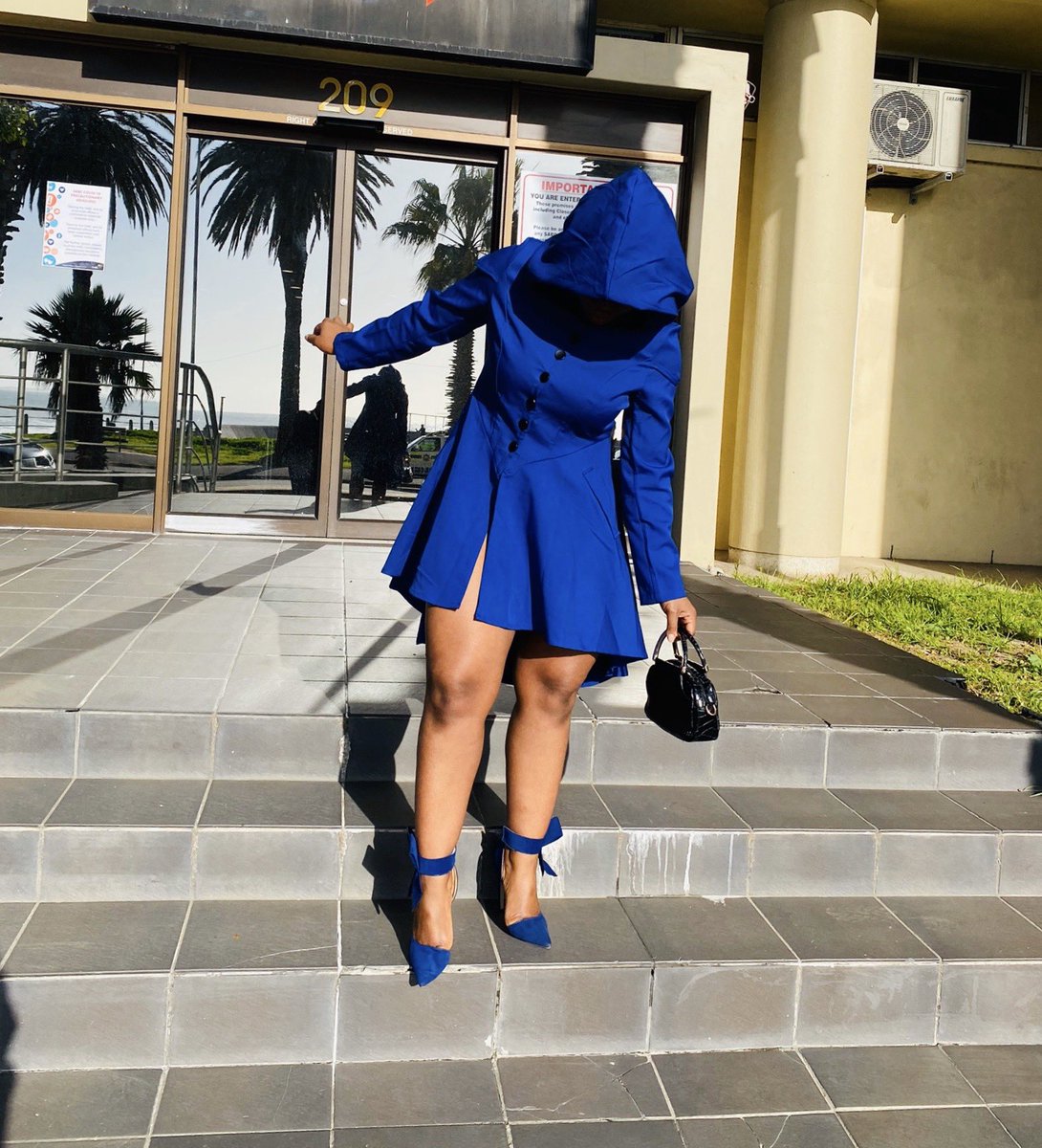 BabeZee_za's tweet photo. #Aunty senditsho iway yama Grootman https://t.co/XTYqolkBt6