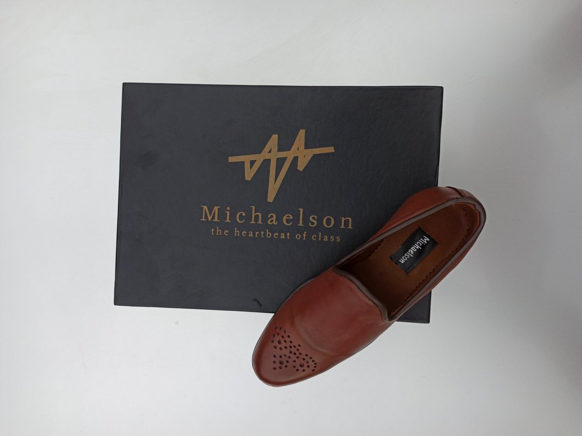 tolutoni's tweet photo. The name is Michaelson and we breathe class😎😎 https://t.co/7ELBDStlx6