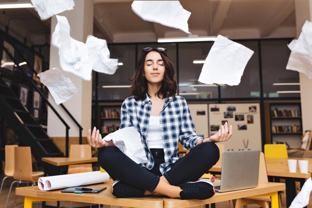 AZ_Intelligent's tweet photo. A year ago we published "Designing Your Office Space For Maximum Productivity" https://t.co/rgNLL9bF26 #VirtualOffice https://t.co/bimBpcmqat