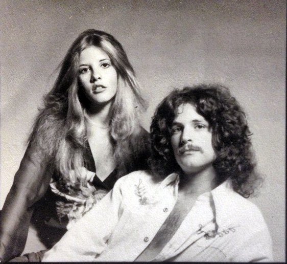 sim_barr's tweet photo. Races Are Run #BuckinghamNicks
#NowPlaying #NowHearThis #FleetwoosMac #stevienicks #LindseyBuckingham #RandomPlay #ListenUp #SimSongs #LostMusic #CoverThis
https://t.co/AqL2hg2LD6 https://t.co/z4uGaqJum0