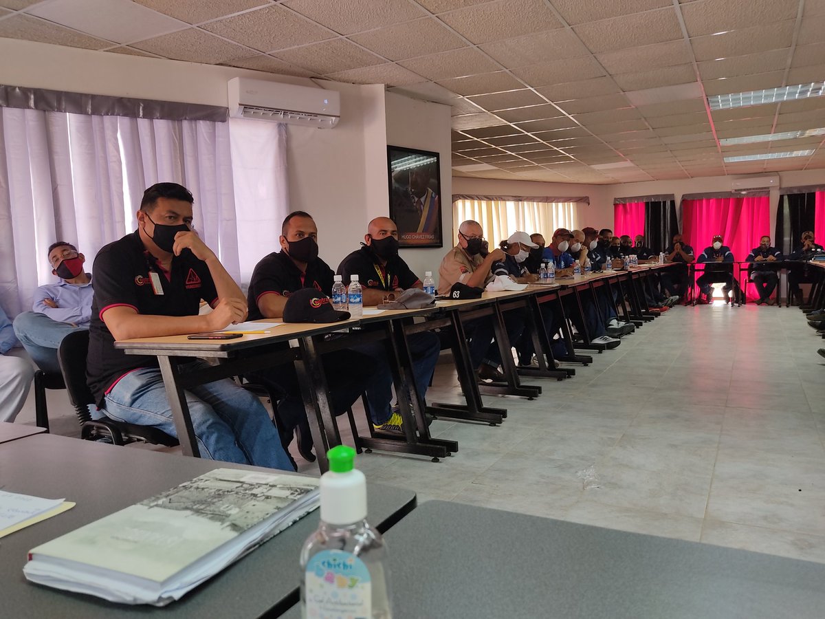 Invecemsindical's tweet photo. #03Julio Conformada FEDERACIÓN NACIONAL TRABAJADORES DE LA INDUSTRIA DEL CEMENTO @csc_vzla 7 Filiales @Invecemsindical @Mtulio21
Sede Reunión PLANTA CUMAREBO
#VenezuelaIndestructible
@NoticiaCumarebo
#Trabajadores
#EncadenamientoProductivo
#ProteccionActiva
#CuarentenaEstricta https://t.co/Win5c6iMXE