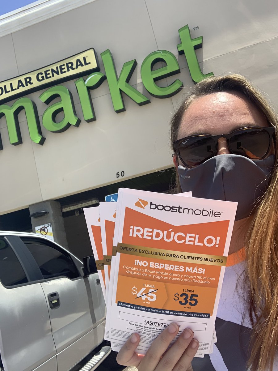 khboostmobile's tweet image. Come get your golden ticket in SWFL at your local Boost store!! $35 for LIFE with 15 GB Data. @boostmobile @mschwager3 @JayMiglionico  #boostmobile #boostdishingdeals