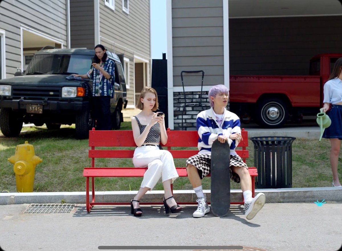 DashaDIvaX's tweet photo. Just going to leave it here 😂
EXO-SC - Telephone

#EXO_SC #exo #CHANYEOL #korea #kpop #кпоп #чанель https://t.co/GnK5VuFFnf