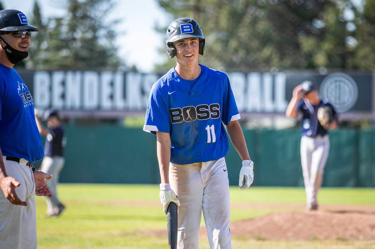 BossBaseball2 tweet picture