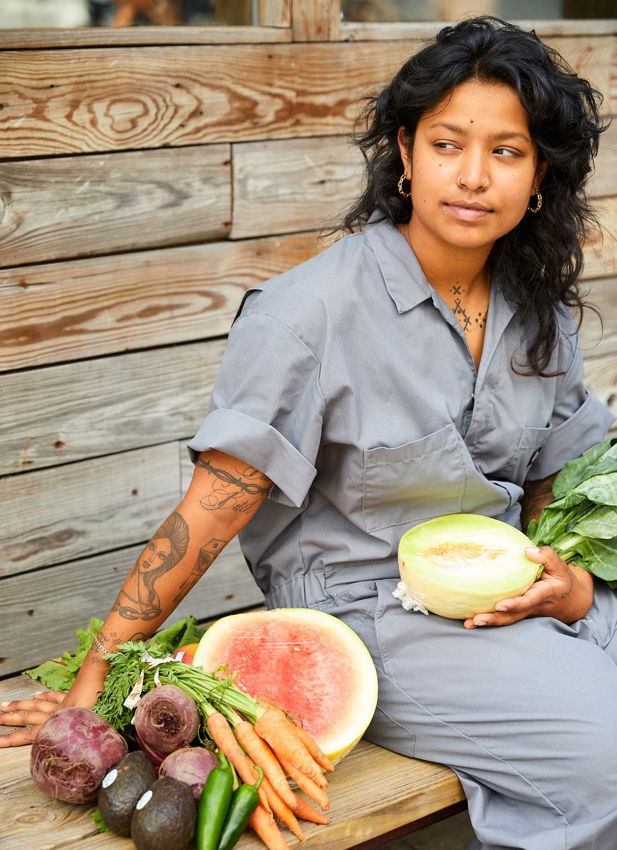 TheCut's tweet photo. Community fridges across NYC are fighting food insecurity, reducing waste, and uniting neighbors. “It’s heartbreaking. Food is not, and should never be, a privilege. But it is,” says artist-activist-organizer and longtime Harlem resident Sade Boyewa El https://t.co/gVzJCAek6W https://t.co/ypcRNWQl2E