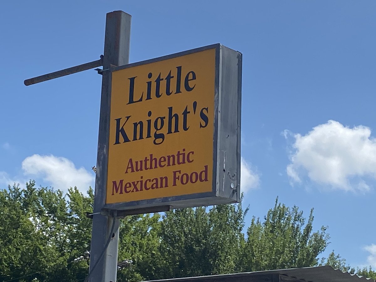 PhilInzinga's tweet photo. Maybe I’m easy when it comes to tacos, but Little Knight’s in Edmond just gave me the most satisfying street tacos experience that I’ve had in a while! Awesome https://t.co/syBZiYijJK