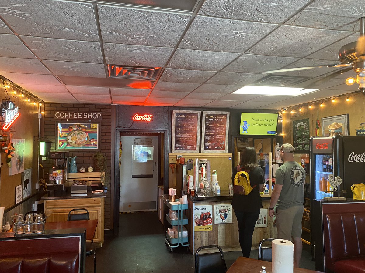 PhilInzinga's tweet photo. Maybe I’m easy when it comes to tacos, but Little Knight’s in Edmond just gave me the most satisfying street tacos experience that I’ve had in a while! Awesome https://t.co/syBZiYijJK