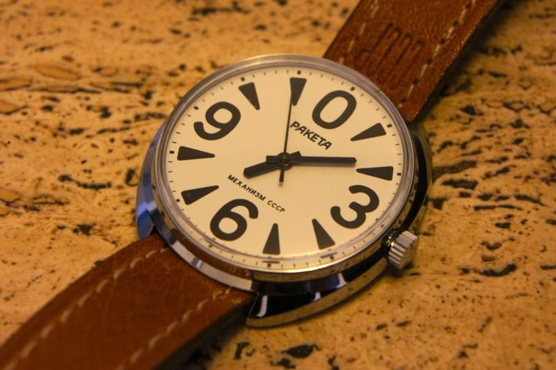 vintagewatchinc's tweet photo. "So, what can you do to try and get a Raketa Big Zero for your collection which is both authentic and reasonably intact?" https://t.co/efQ44GphCJ #VintageWatch #RussianWatch #Raketa #Watches #SovietWatch #Horology https://t.co/m5eMyTxmOV