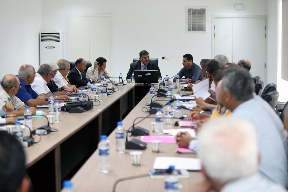 LotfiZitoun's tweet photo. استقبل وزير الشؤون المحلية لطفي زيتون نواب ولاية المهدية، عماد أولاد جبريل، وفتحي بالقاسم، وسميرة حمادة ونجم الدين بن سالم، مصحوبين بالسادة ر��ساء بلديات زيد، شربان، أولاد الشامخ، هبيرة، سيدي علوان"، "زالبة" ، "الشابة"، "الحكايمة، المهدية، ملولش، قصور الساف، وبرادعة
. https://t.co/Id9m7nMbyr