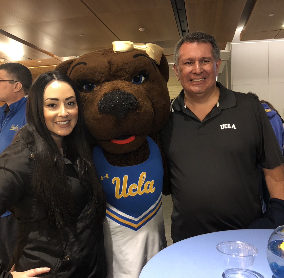 nataliembaca's tweet photo. Some of my favorite pictures of and with my dad @larrybaca 💛💙 #happybirthdaylarry https://t.co/YwCZUikHaO