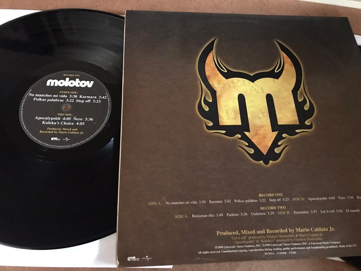 Comienza la subasta por el Vinyl Apocalypshit de <a href="/MolotovBanda/">Molotov</a>. #JuntosXEmma.  

[Recueden sólo pujar aquí] 

<a href="/SaqueMate/">Mil Tragos</a> @TwitoFuentes <a href="/Ayalagarras/">Paco Ayala</a> <a href="/Reactor105/">Reactor 105.7 FM</a> <a href="/ruleiro/">R U L O</a> <a href="/ivannieblas/">Ivan Nieblas El Patas 👹</a>
