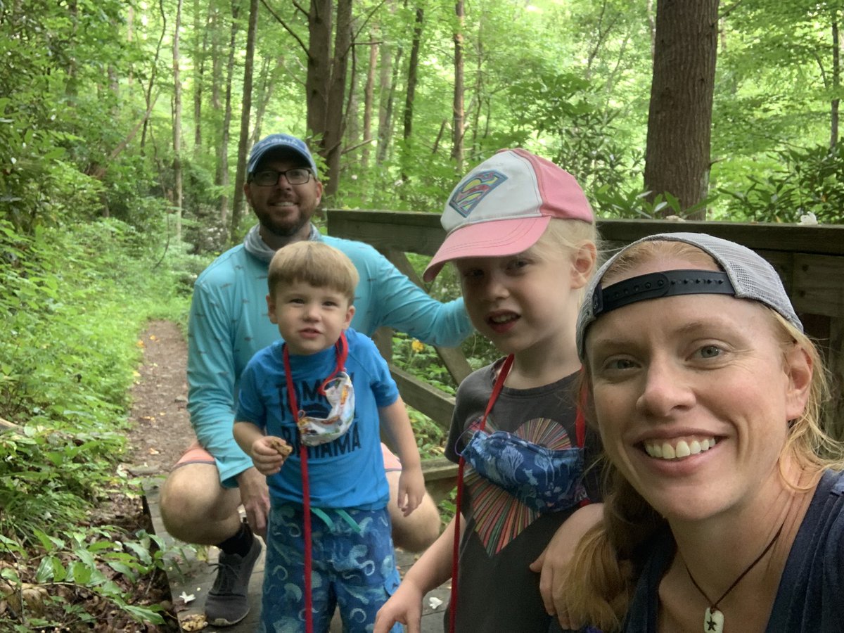 CoachAbbyElder's tweet photo. Hiking along the @apptrail is one of my favorite things to do in life.... doing it with #PJsAdventures and #CamCanGo makes it even better... https://t.co/znlZaO1BwM